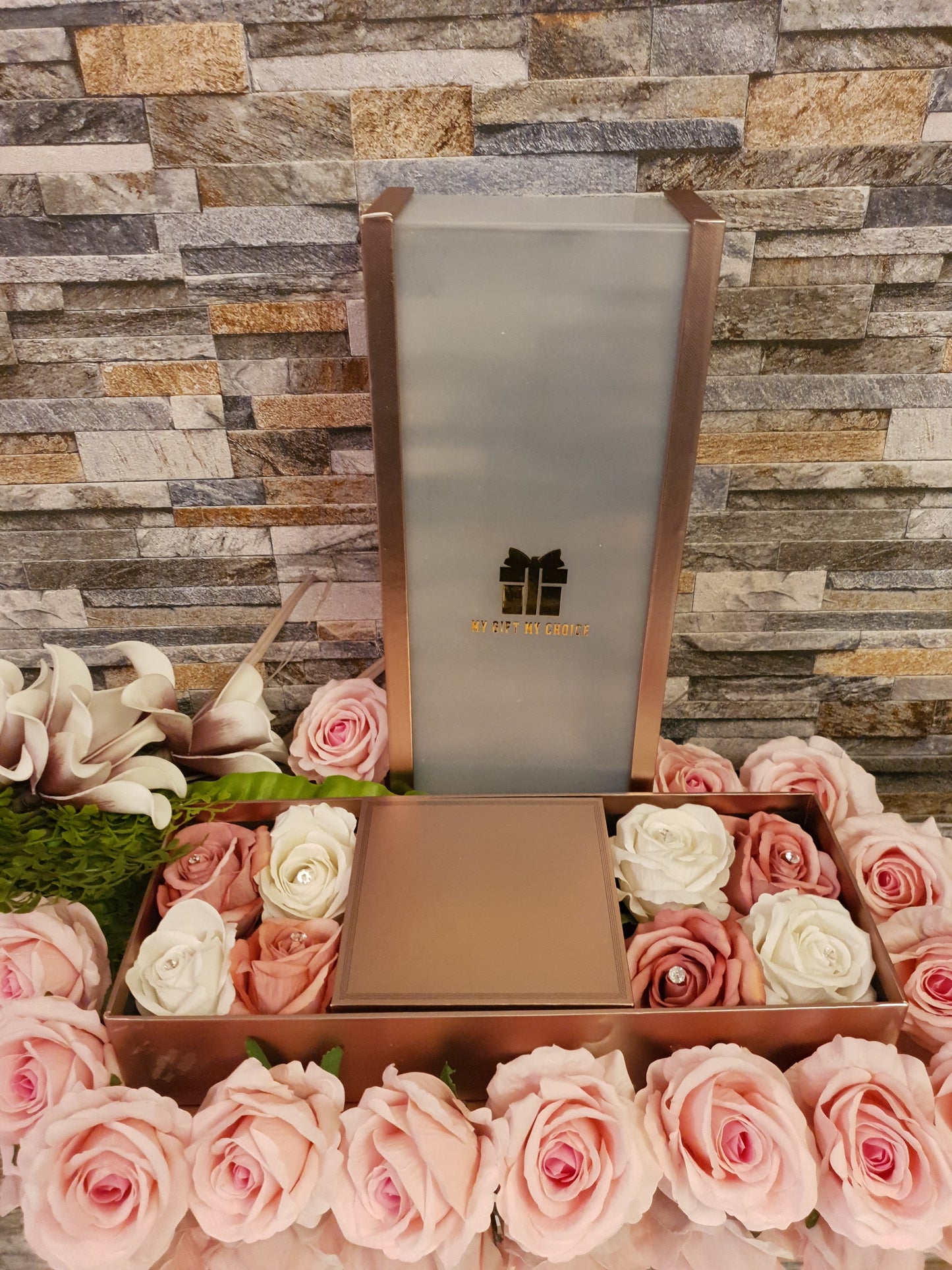 Gold Rose Gift Box