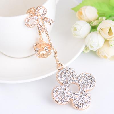 Luxury Lucky Four Leaves Clover White Keychain